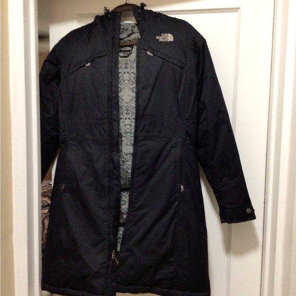 The North Face. Woman’s Arctic Parka - Picture 1 of 8